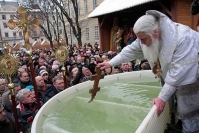 Когда на Крещение вода становится целебной?