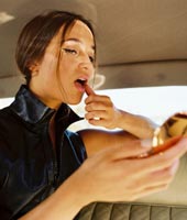 Алисия Викандер и Ева Грин отправляются в Альпы