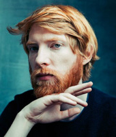 Домналл Глисон сыграет создателя Винни-Пуха