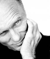 Аронофски добавил Пфайффер, Харриса