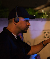 Эйр, Смит и Эджертон отправляются на Netflix Эйр, Смит и Эджертон отправляются на Netflix