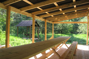 Аренда закрытой беседки в Алмазово