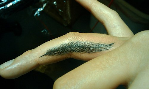 Татуировки или шрамирование? Особенности и отличия способов нанесения