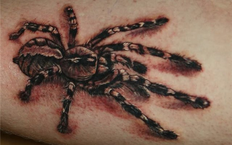 Татуировки или шрамирование? Особенности и отличия способов нанесения