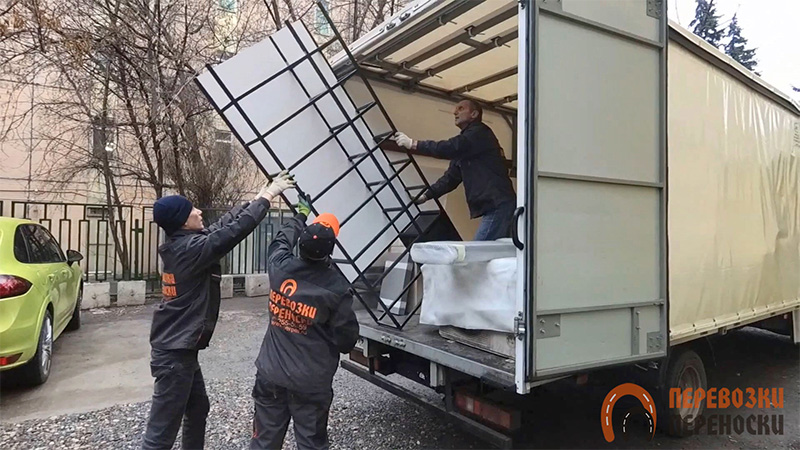 Руководство по переезду офиса: советы для плавного переезда бизнеса