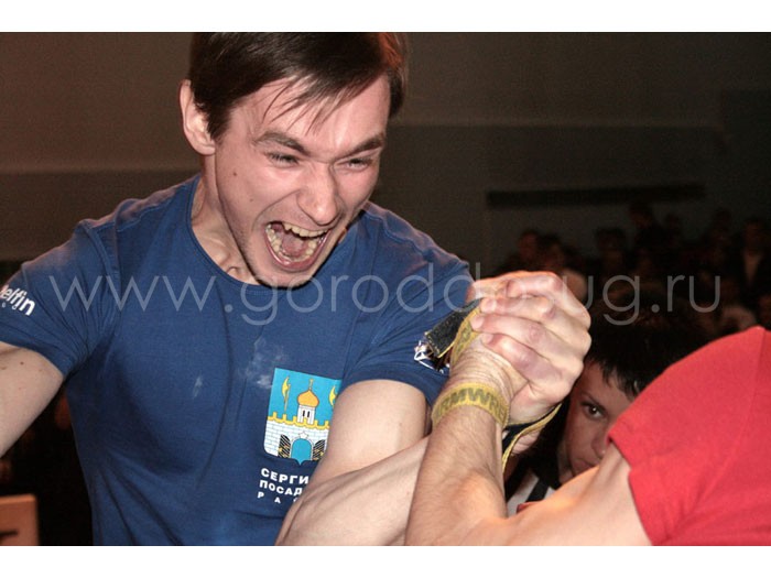 Секция «Армрестлинг»