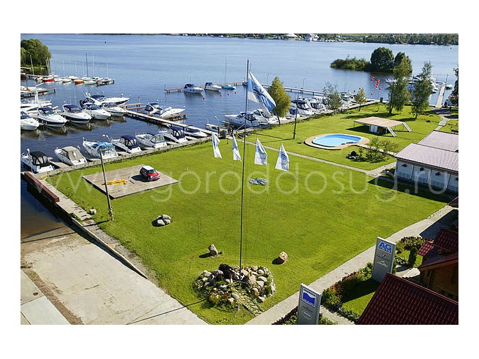 Яхт-клуб «Буревестник»