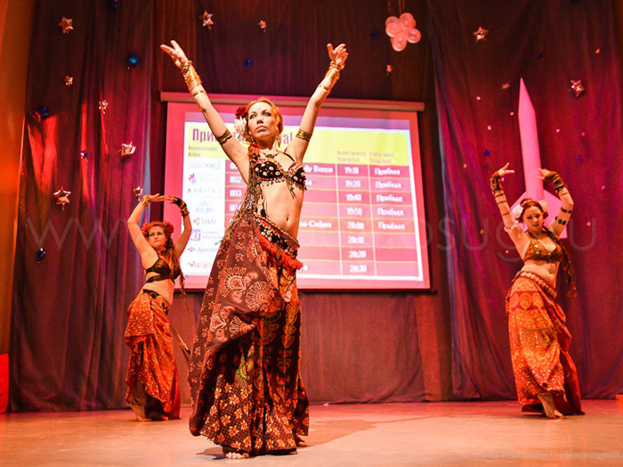 Сценическая жизнь