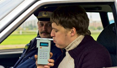 Алкометр и алкотестер: в чем разница?