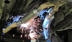 Ремонт и замена катализатора на СТО HelpAuto