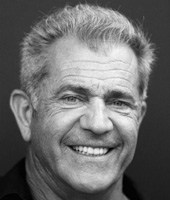 Мел Гибсон высаживается на «Варварский берег»