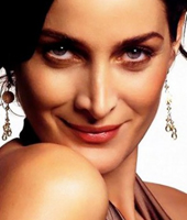 Смертельно опасная Мосс Смертельно опасная Мосс