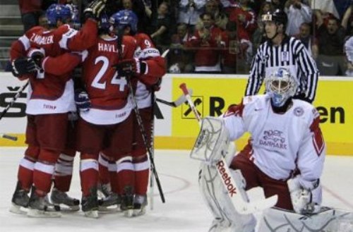 Чехия разделалась с Данией за три минуты