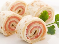 Рулеты из лаваша и быстро и очень вкусно!