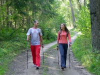 Спортивная скандинавская ходьба