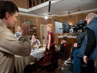 Дом с лилиями