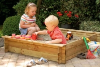 Виды каруселей для детских площадок и парков