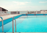 Бассейн на крыше в отеле Марсель, Лермонтово