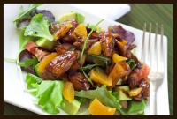 Салат из карамельной курочки и мандаринов