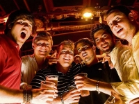 Как провести мальчишник?