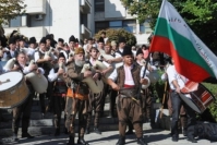 Скоро весна, а с ней и масленица, а как в Болгарии встречают весну?