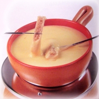 Фондю классическое (по-швейцарски)