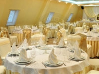 Как организовать банкет?