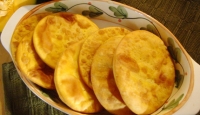 Las Sopaipillas